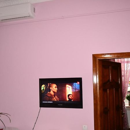 Apartment On Shevchenka Boulevard 테르노필 외부 사진