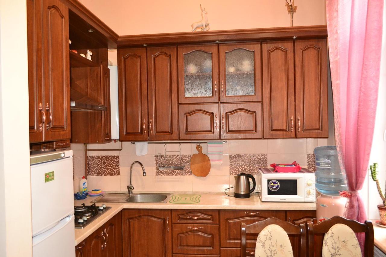 Apartment On Shevchenka Boulevard 테르노필 외부 사진